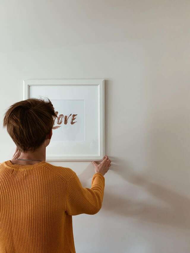 How to Find a Stud in the Wall – 7 Simple Ways